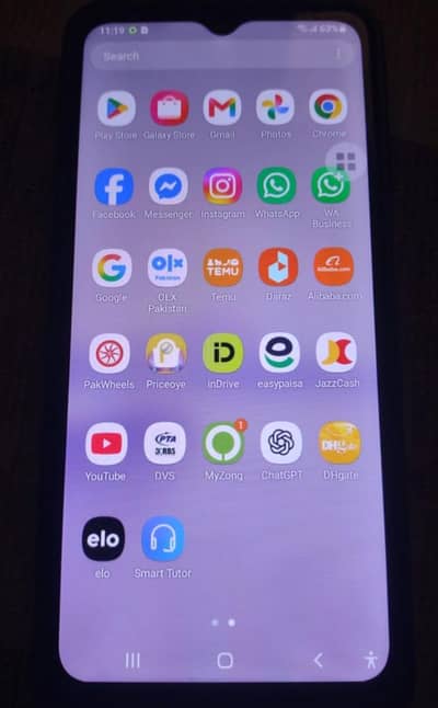 Samsung Mobile A32 5G  4GB 64GB. Dimensity 7200 Gaming processer
