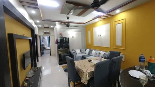 Flat For Sale Ready To Move 1700 Square Feet