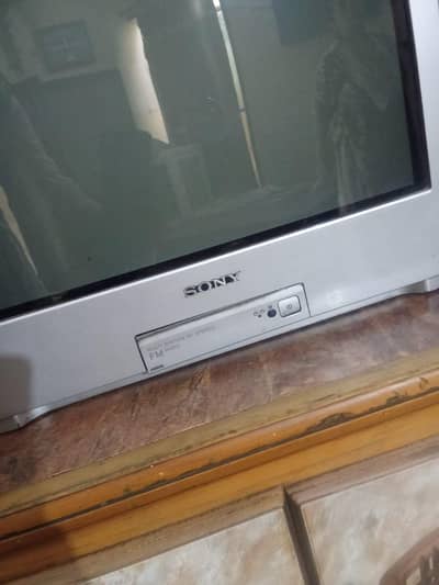 Sony hd TV available in good condition