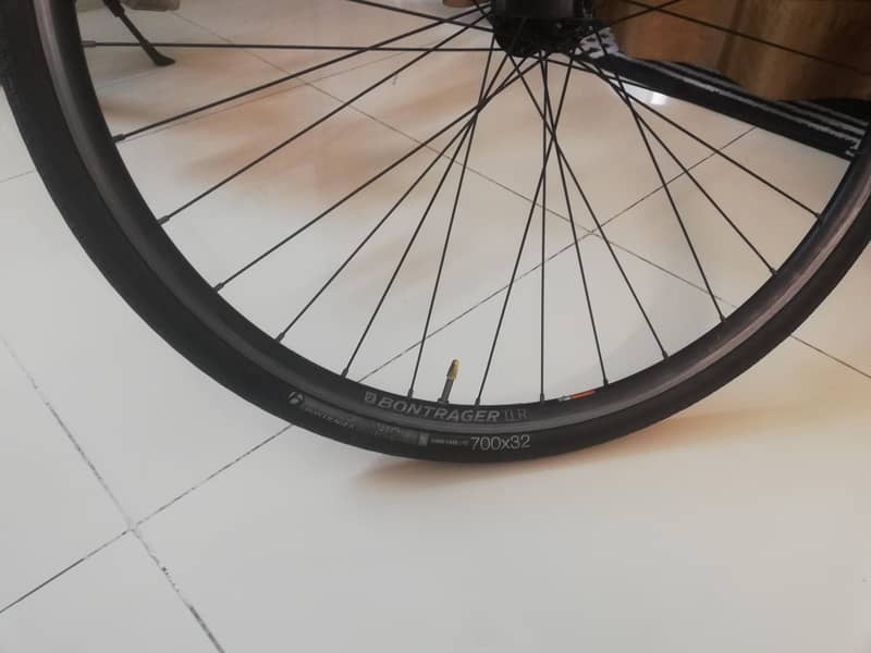 trek FX3 7