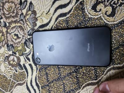 Apple iPhone 7