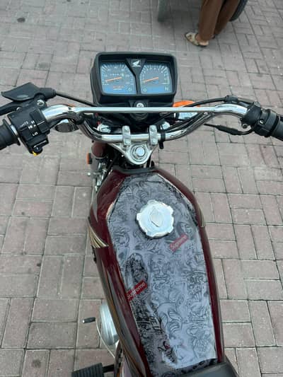 Honda CG 125 2025