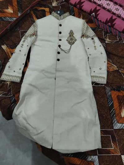 Groom sherwani turban