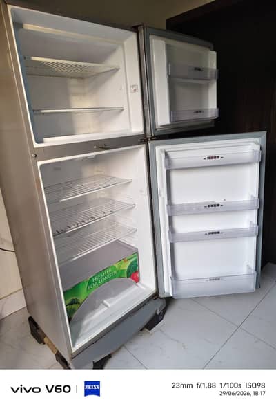 Fridge Dawlance refrigerator