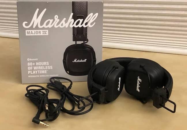 Marshall Major IV On-Ear Wireless Headphones – 80+ Hour Battery, Foldable, Black