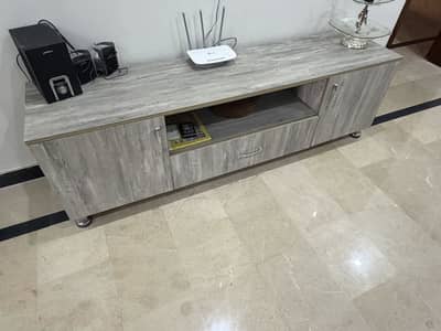 Tv console
