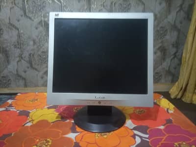 Intel core 2 duo desktop computer 13.5 inches LCD 100% working