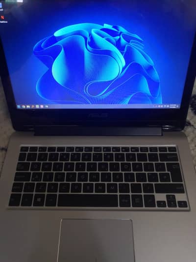 Asus Transformer Flipbook (Intel I5 4th gen)