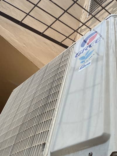 Gree 1.5 ton Inverter AC with big and strong outdoor