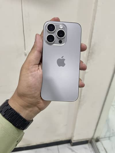 iphone 15 pro 128Gb non pta sims working 1.5 year