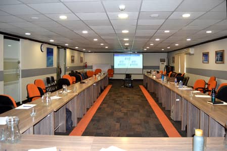 Main Shahra-e-Faisal near Hotel Farhan about 5800 Sq. Office for Rent