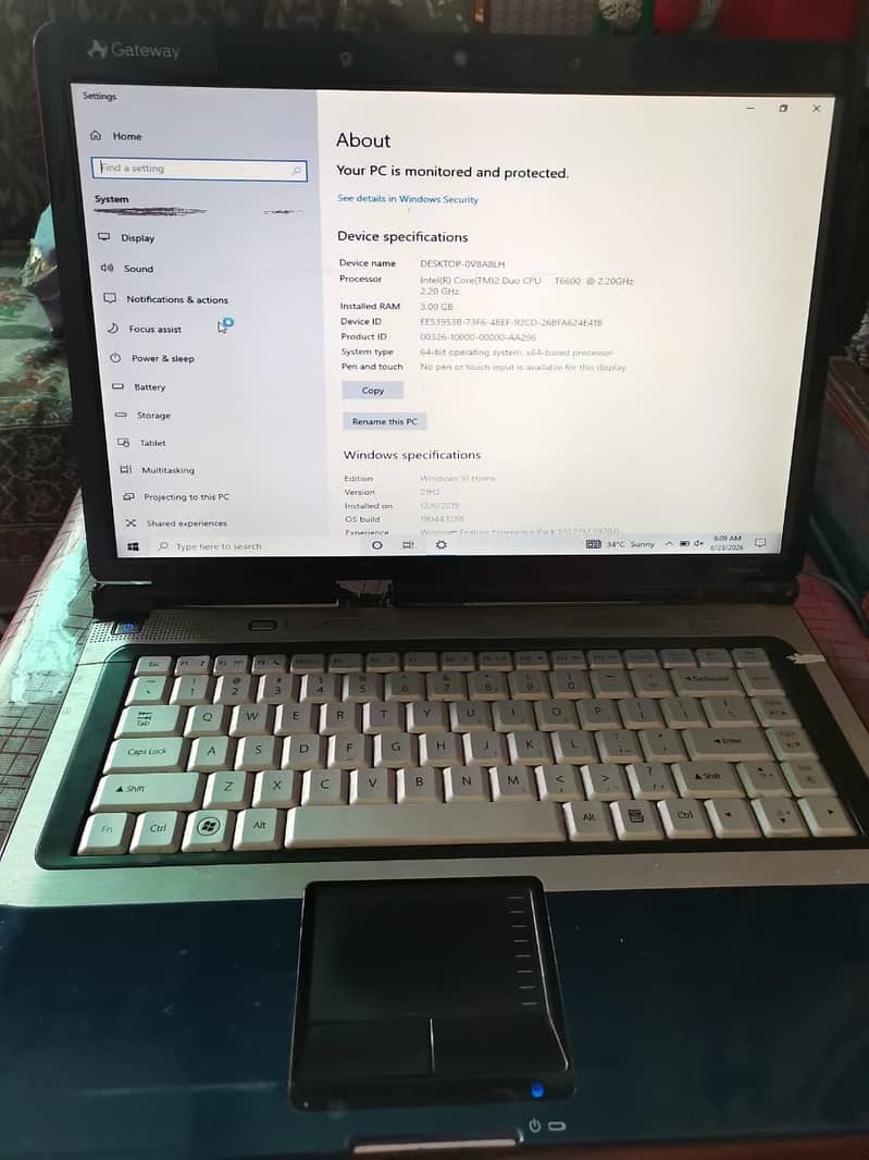 Laptop 8