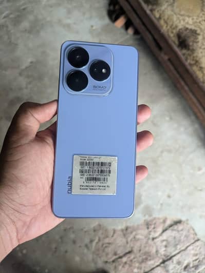 Zte nubia V60 Design