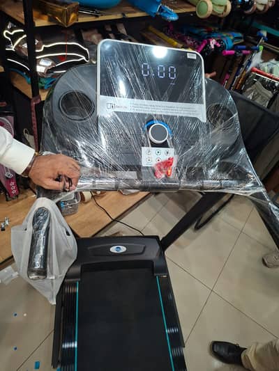 Treadmills/Ellipticals/commercial treadmills/running machines/gym set