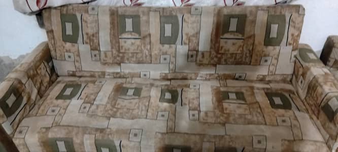 5 Seater sofa for sale