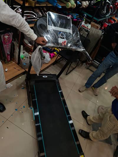 Treadmills/Ellipticals/commercial treadmills/running machines/gym set