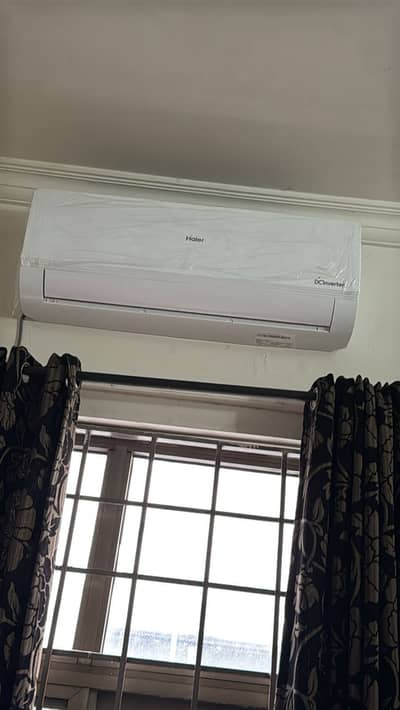 Haier 1 Ton AC (2 months used only)