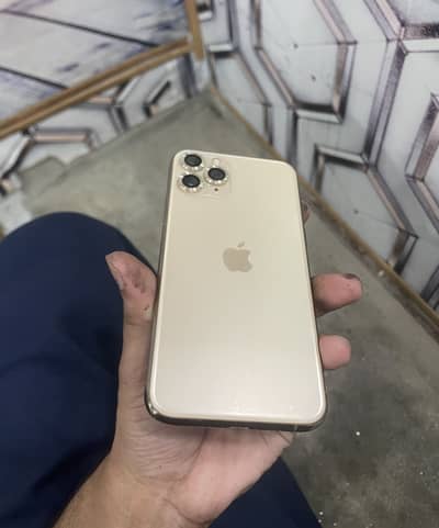 IPHONE 11 pro