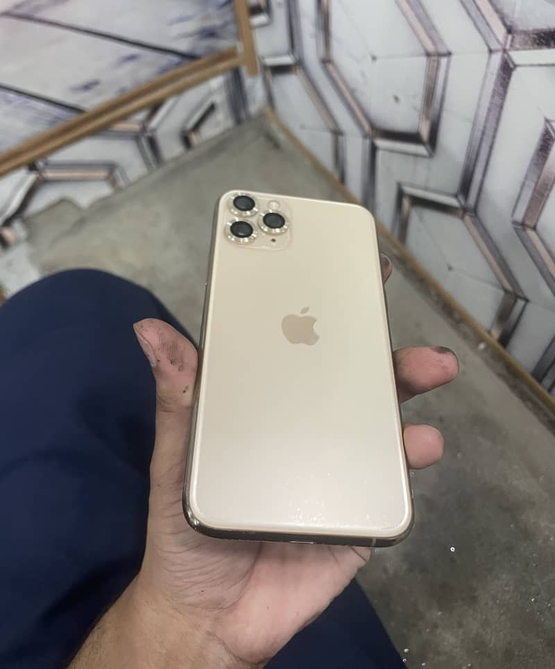 IPHONE 11 pro 0