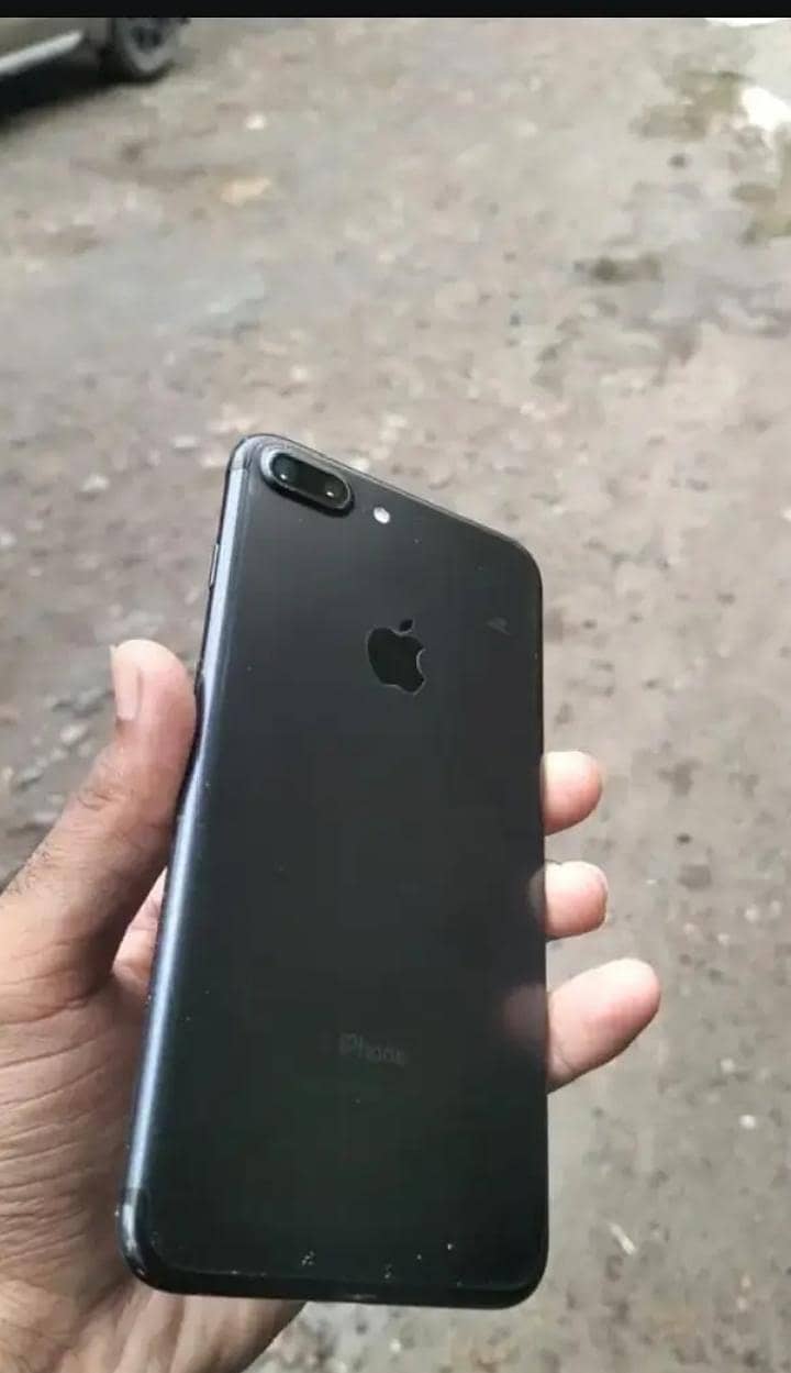 Apple iPhone 7 Plus 7