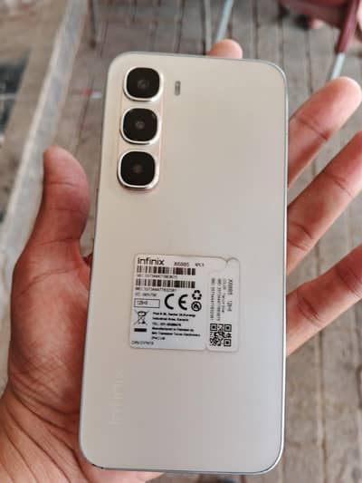 Infinix Hot 60 Pro