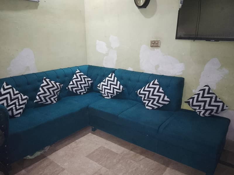L shape sofa good condition 0