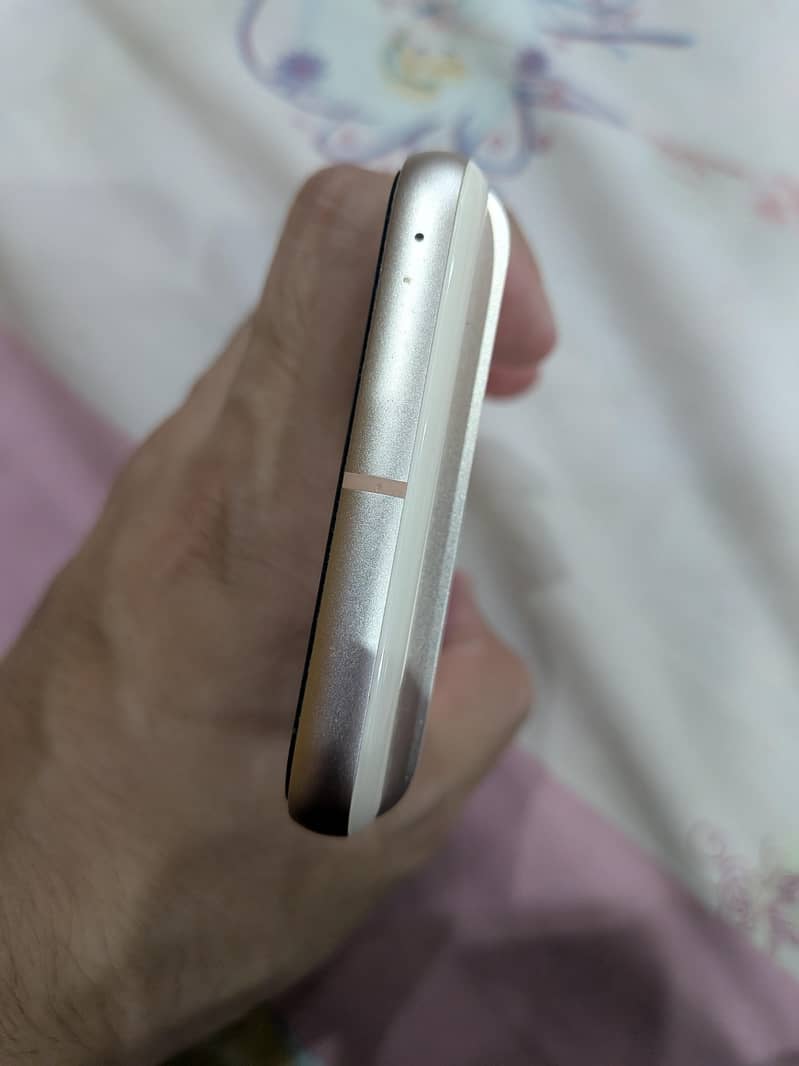 Google Pixel 8 3