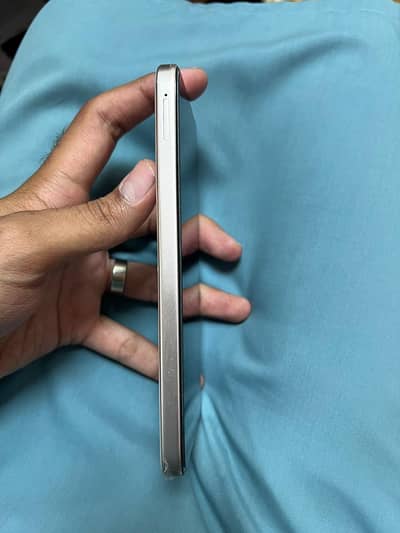 Vivo V-31d 256gb Storage for sale
