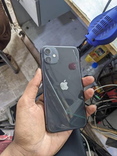 Apple iPhone 11 //128