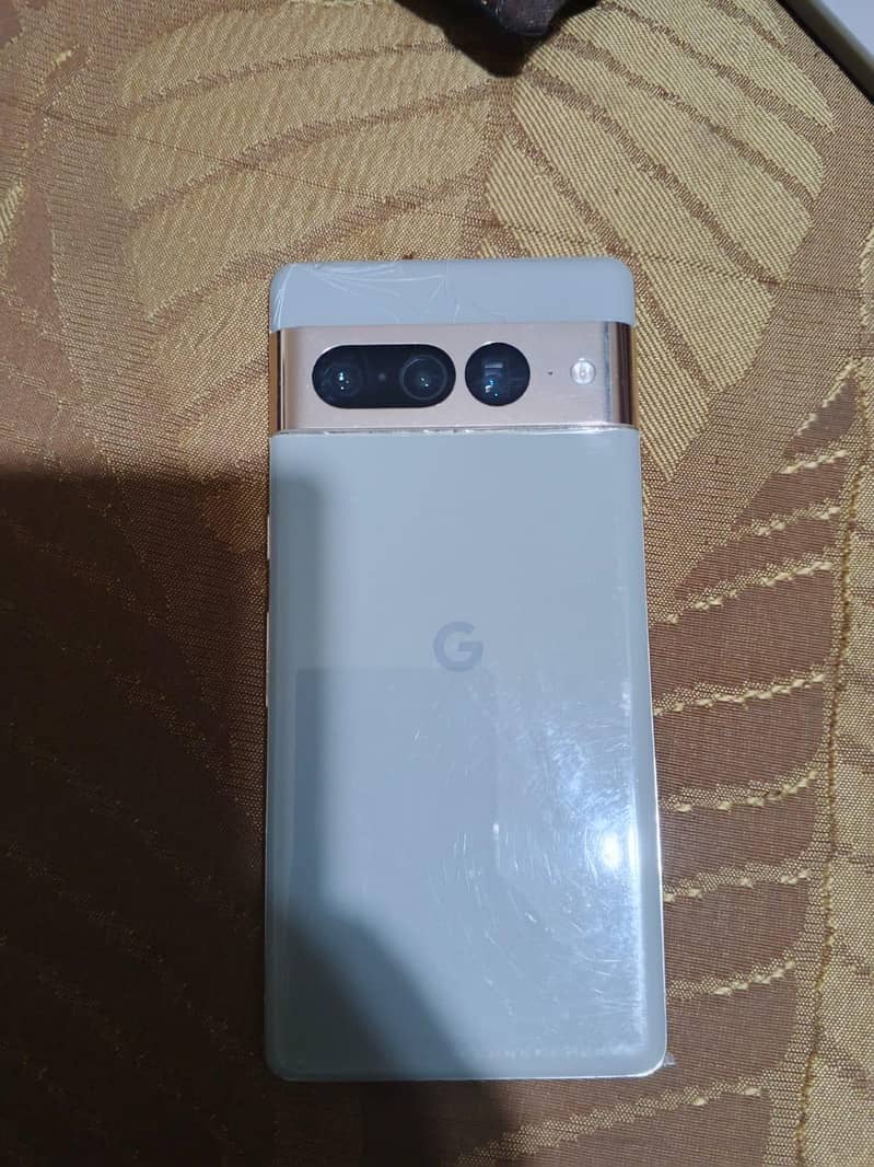 Google Pixel 7 pro 3