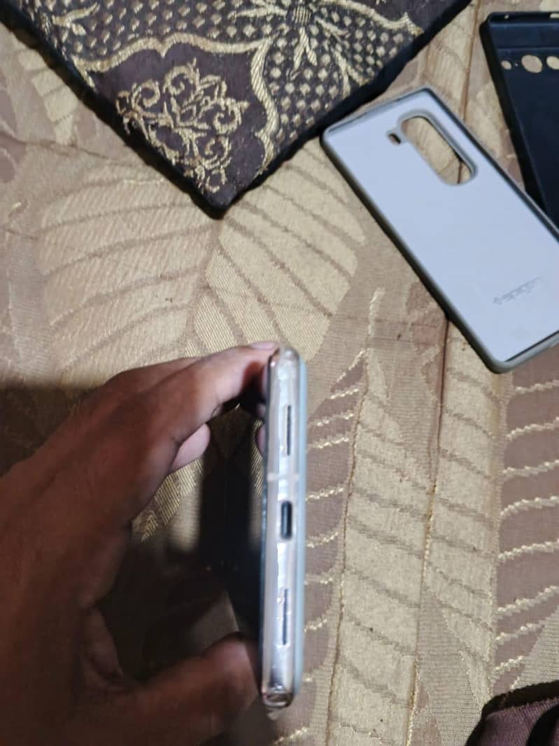 Google Pixel 7 pro 4