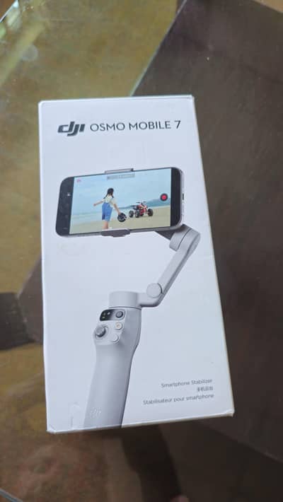 DJI OSMO MOBILE 7 GIMBAL - LIKE NEW | 10/10