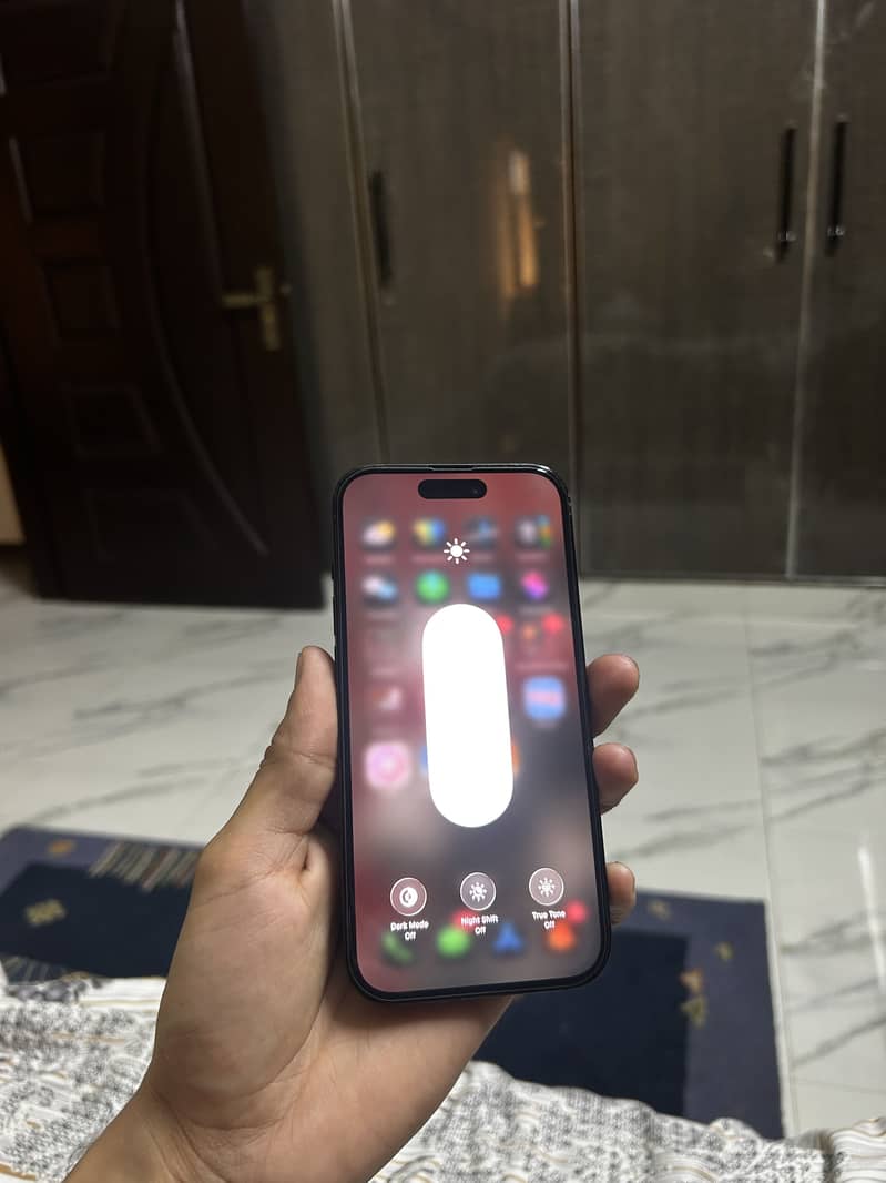 Apple iPhone 14 Pro 4