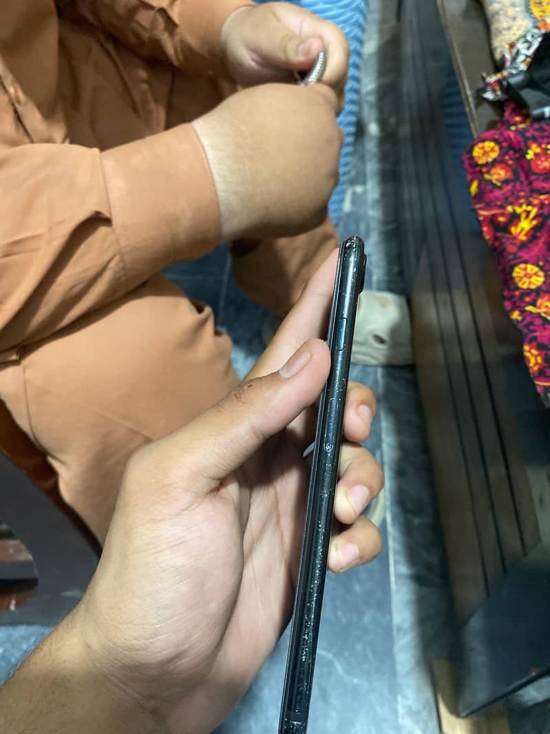 Apple iPhone 7 Plus 8