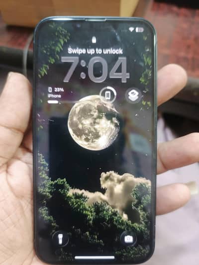 Apple iPhone 13