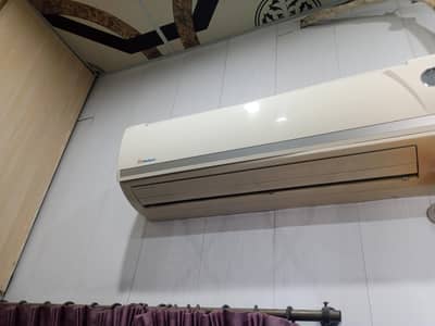Air conditioner Split 1.5 ton (non inverter)