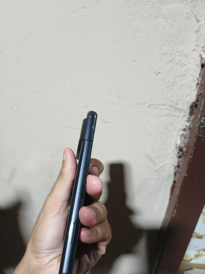 Google Pixel 8 2