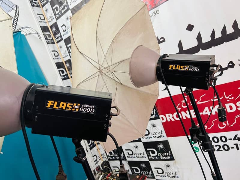 FLASH compact 600D 3