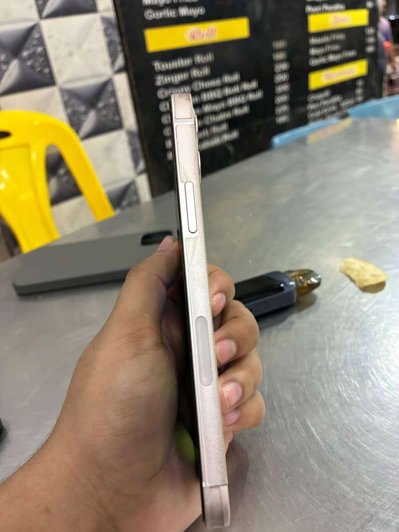 iphone 12 3