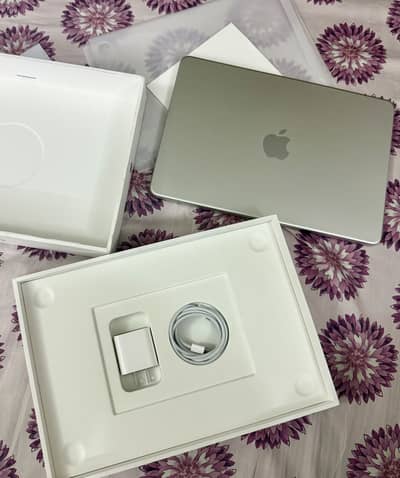 Macbook Neo 8/256 GB 3cc 100BH