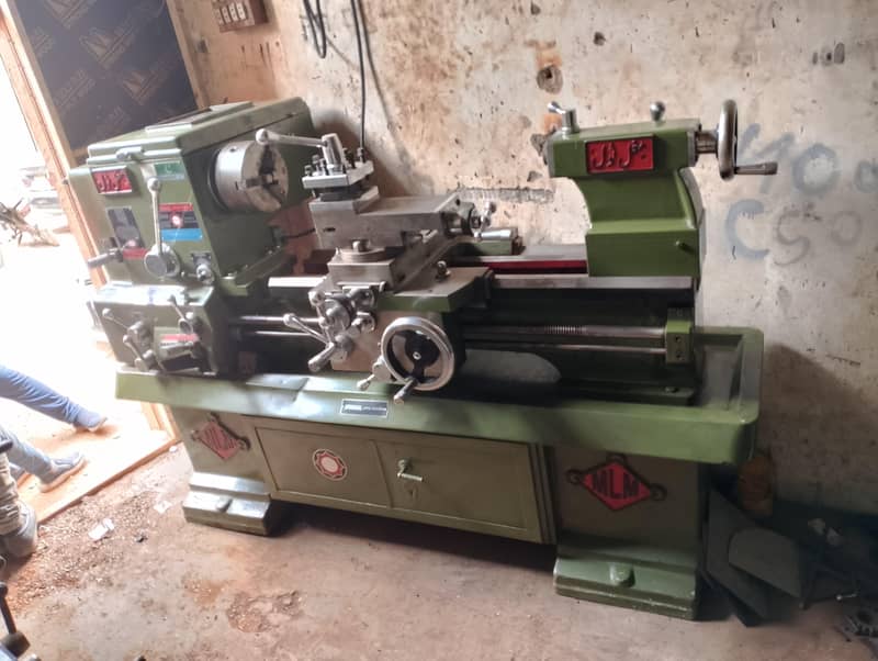 lathe machine 0
