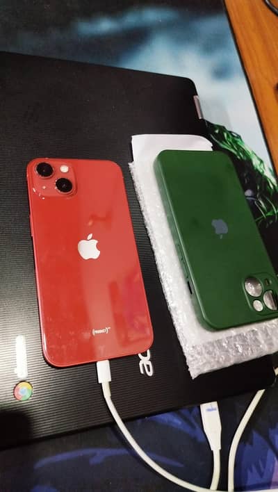 Apple iPhone 13