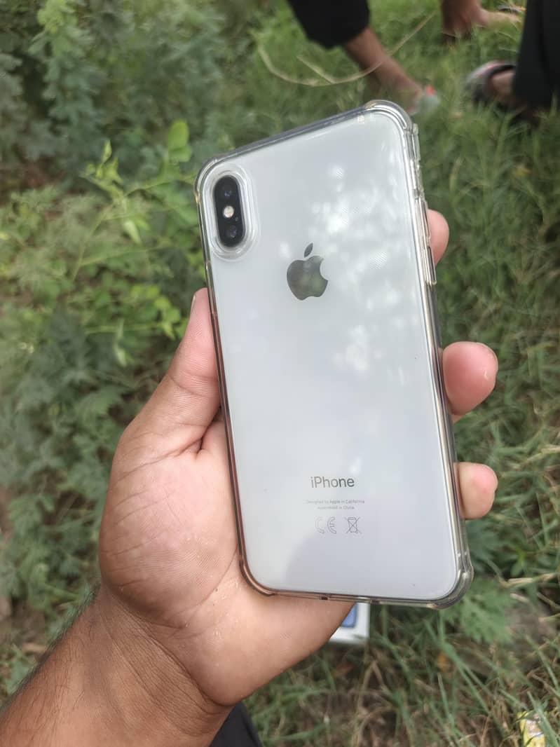 Apple iPhone X 2