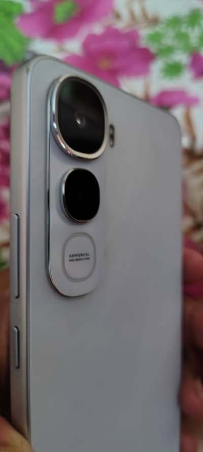 Vivo Y400