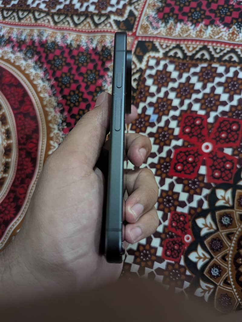 Google Pixel 9 2