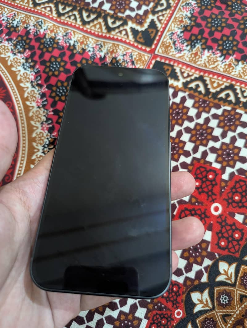 Google Pixel 9 4