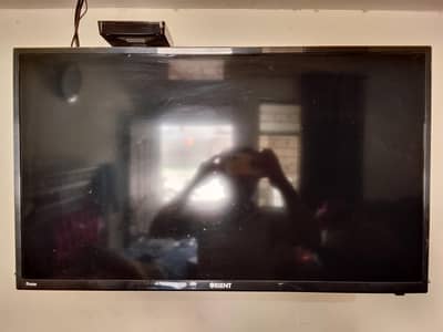 ORINT LED 32 inch Android box Sath hai