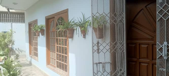 A beautiful house 400yd G+1 5bdd in plot price