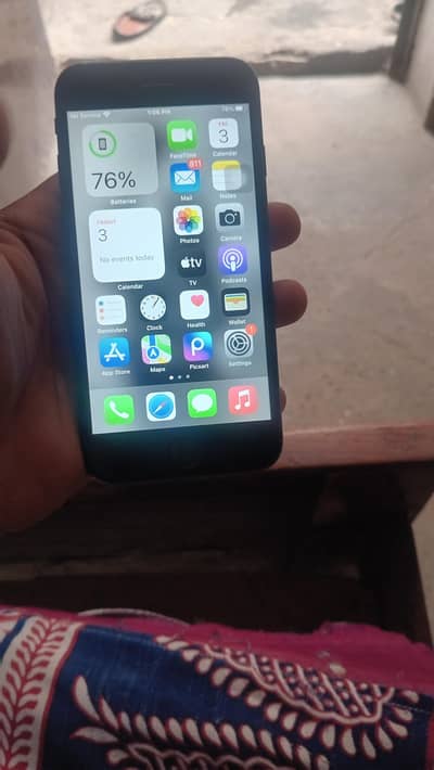 Apple iPhone 8