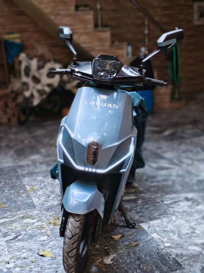 Luyuan S90 Electric Scooter for Sale